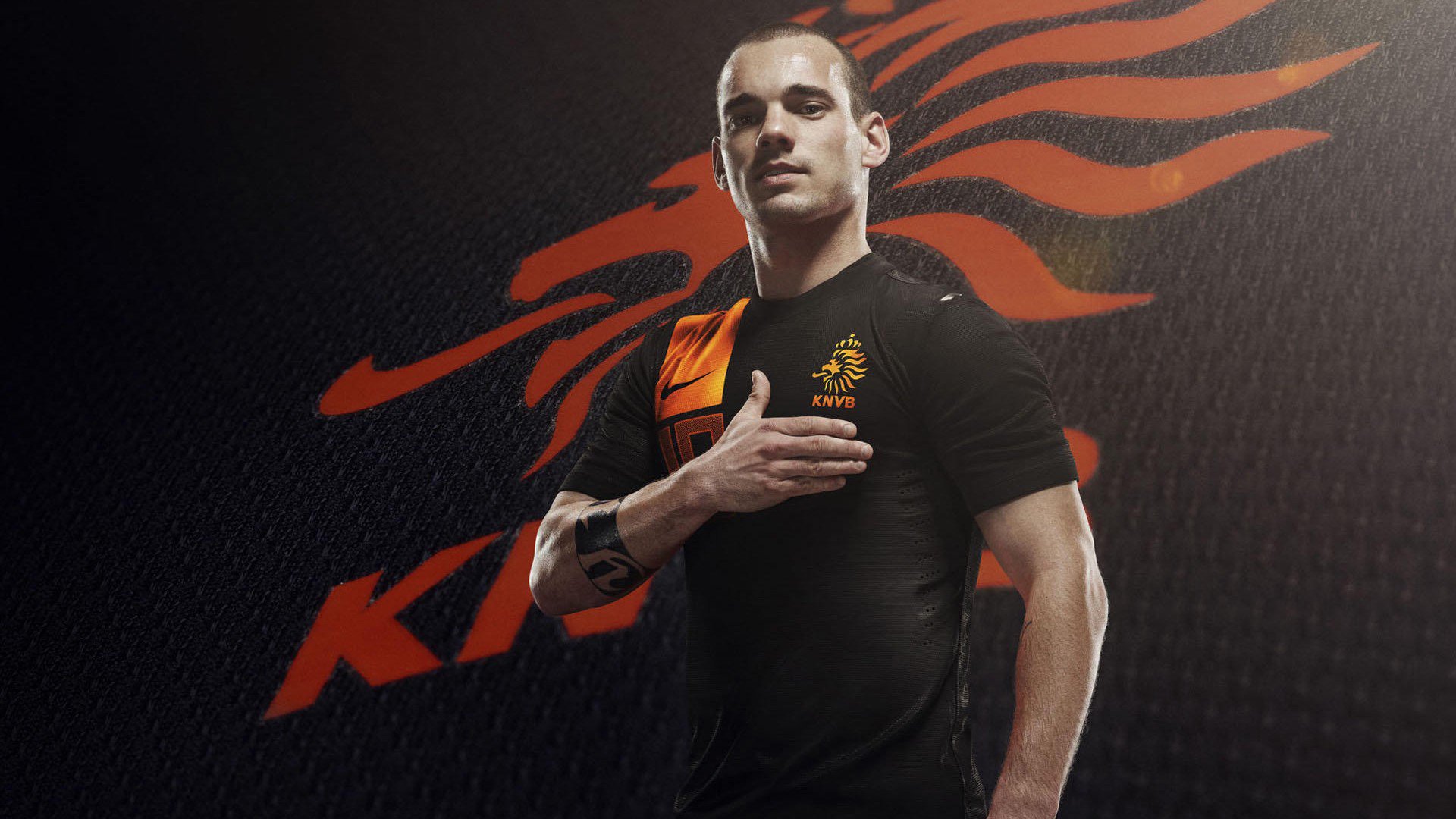 球队战术压制是否真的有效遏制对方锋线核心,全场压迫防守