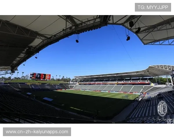 AC米兰中场压迫造成前场定位球机会