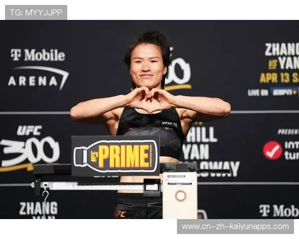 UFC张伟丽力量训练成果显著——探秘冠军背后的坚韧与汗水