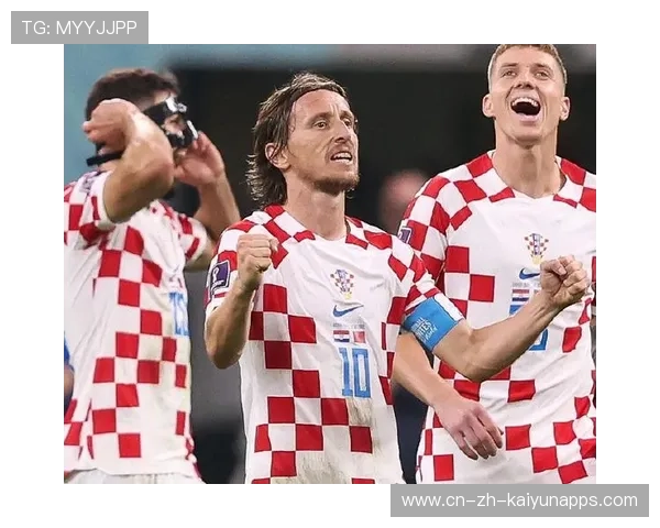 克罗地亚后场组织稳固获得宝贵胜利